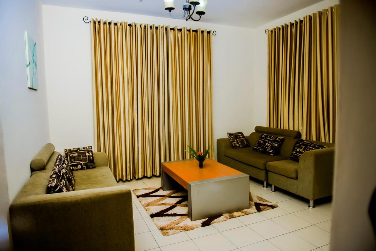 One Click Hotel คิกาลี ภายนอก รูปภาพ